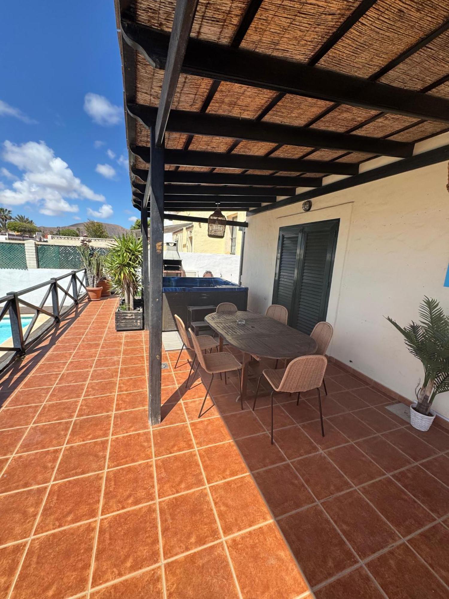 Paradise Villa 科拉雷侯 外观 照片